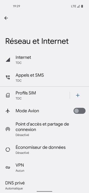 Sélectionnez Point d'accès et partage de connexion
