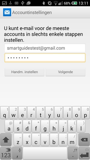 Voer uw Gmail of Hotmail adres en wachtwoord in. Selecteer Volgende