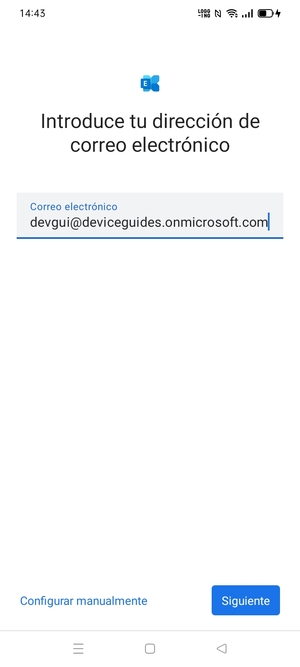 Introduzca su Dirección de correo electrónico y seleccione Configurar manualmente