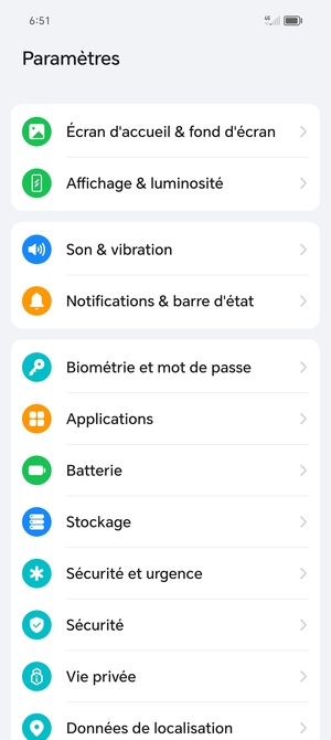 Pour activer votre écran de verrouillage, allez dans le menu Paramètres et sélectionnez Biométrie et mot de passe