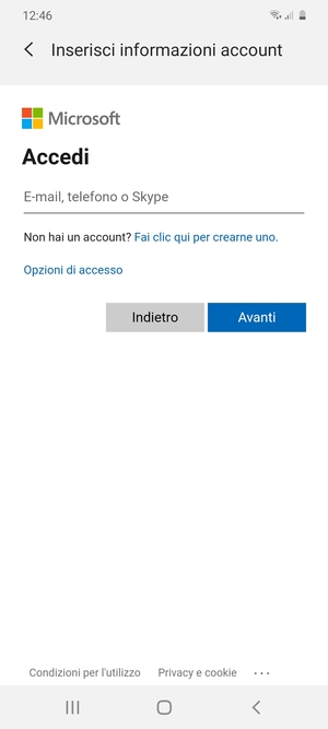 Inserisci il tuo indirizzo Hotmail e seleziona Avanti