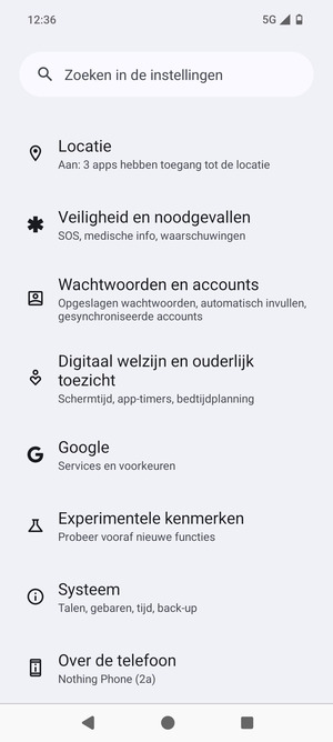 Scroll naar en selecteer Systeem