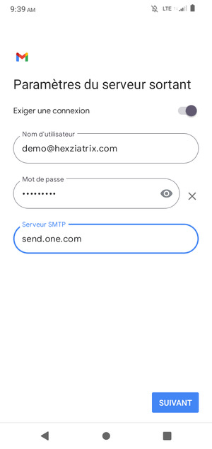 Saisissez l'adresse du serveur sortant et sélectionnez SUIVANT