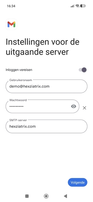 Voer Uitgaand serveradres in en selecteer Volgende