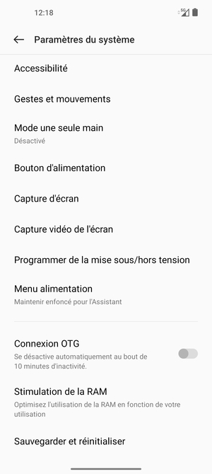 Faites défiler et sélectionnez Sauvegarder et réinitialiser
