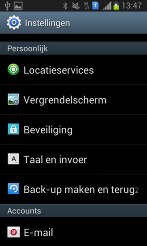 Scroll naar en selecteer Vergrendelscherm