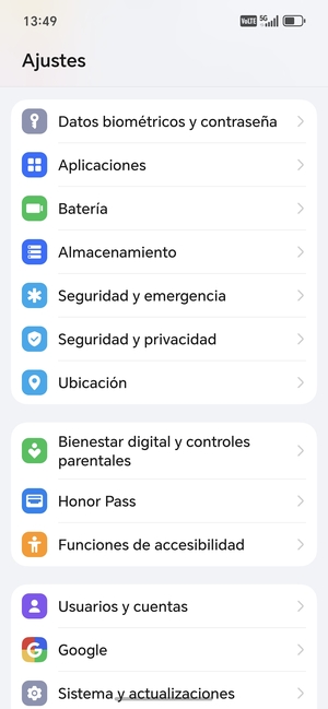 Desplácese y seleccione Seguridad y privacidad