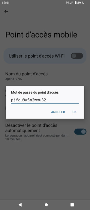 Saisissez un mot de passe de hotspot Wi-Fi d'au moins 8 caractères et sélectionnez OK