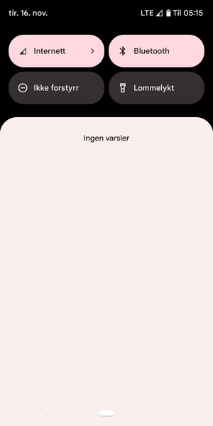 Dra ned toppmenyen igjen