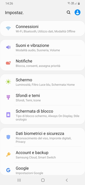 Scorri e seleziona Account e backup