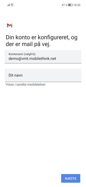 Giv din konto et navn og indtast dit navn. Vælg NÆSTE