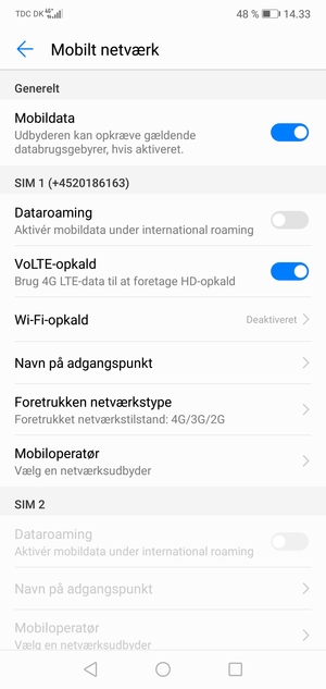 Scroll til SIM 1 eller SIM 2 og vælg Navn på adgangspunkt