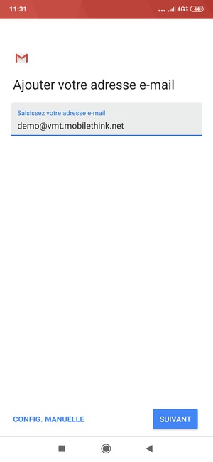 Saisissez votre adresse e-mail et sélectionnez SUIVANT