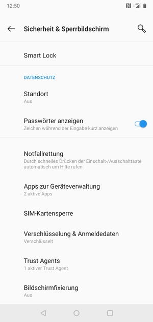 Scrollen Sie und wählen Sie SIM-Kartensperre