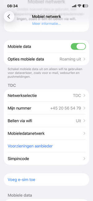 Scroll naar en selecteer Voeg e-sim toe