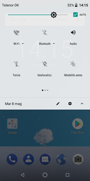 Seleziona il tasto Impostazioni