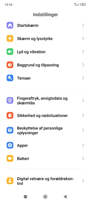 Scroll til og vælg Fingeraftryk, ansigsdata og skærmlås