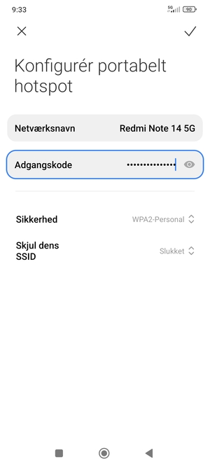 Indtast en Wi-Fi-hotspot adgangskode på minimum 8 tegn og vælg Gem