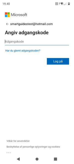 Indtast din adgangskode og vælg Log på