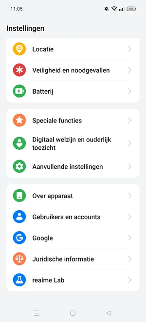 Scroll naar en selecteer Gebruikers en accounts