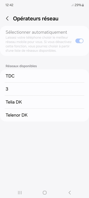 Sélectionnez un opérateur réseau dans la liste