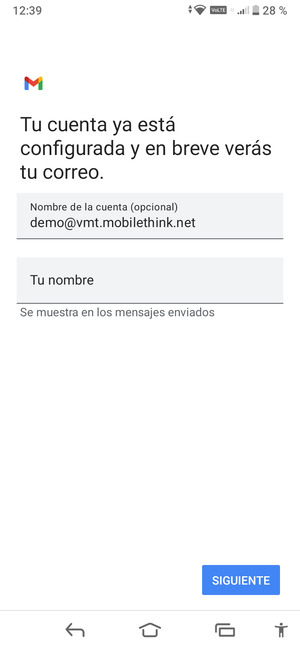 Déle a su cuenta un nombre y escriba su nombre. Seleccione SIGUIENTE