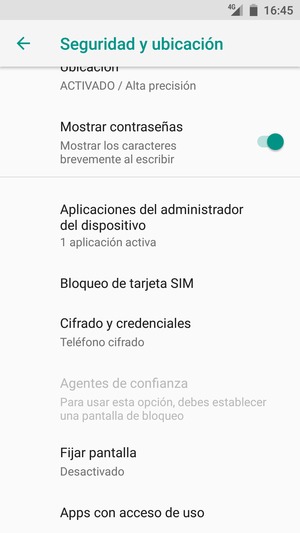 Desplácese y seleccione Bloqueo de tarjeta SIM