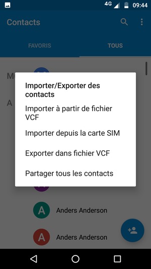 Sélectionnez Importer depuis la carte SIM