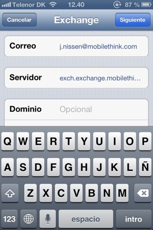 Introduzca su Información de correo electrónico Exchange y seleccione Siguiente