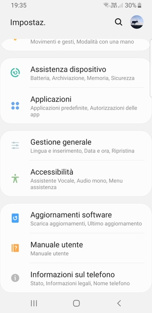 Scorri e seleziona Aggiornamenti software