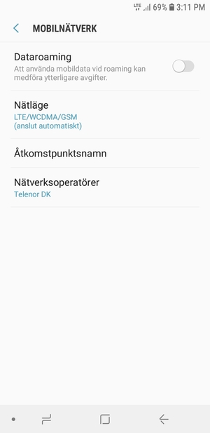 För att byta nätverk om nätverksproblem uppstår, välj Nätverksoperatörer