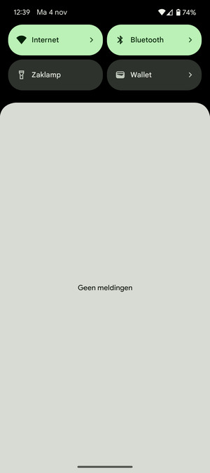 Schuif naar beneden in het bovenste menu opnieuw