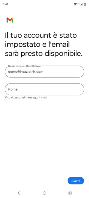 Scegli un nome per il tuo account e inserisci il tuo nome. Seleziona Avanti