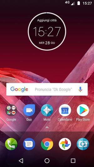 Torna alla schermata Home e seleziona il tasto App recenti