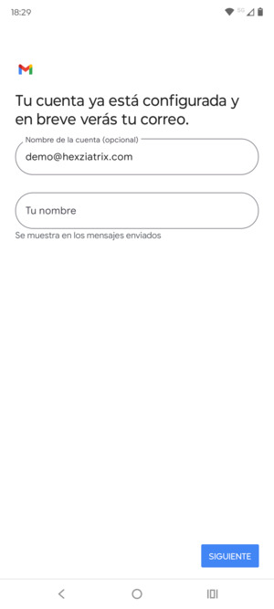 Déle a su cuenta un nombre y escriba su nombre. Seleccione SIGUIENTE