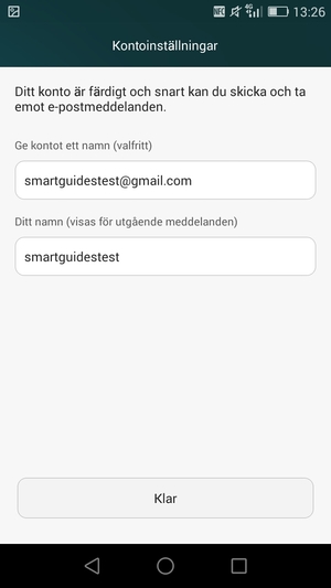 Ge ditt konto ett namn och ange ditt namn. Välj Klar