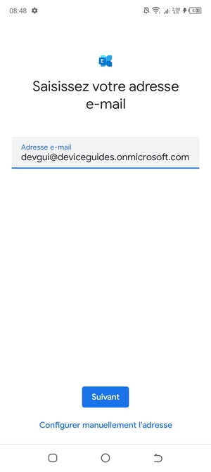 Saisissez votre Adresse e-mail et sélectionnez Configurer manuellement l'adresse