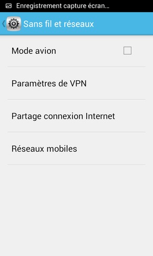 Sélectionnez Réseaux mobiles