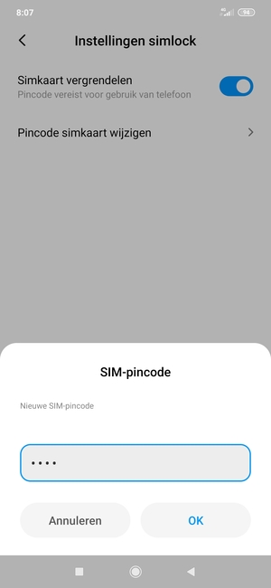 Voer uw Nieuwe SIM-pincode in en selecteer OK