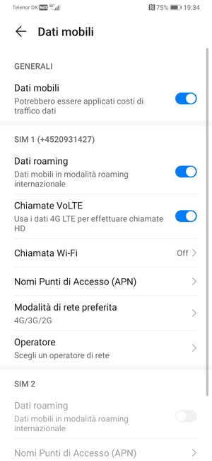 Attiva o disattiva Dati roaming