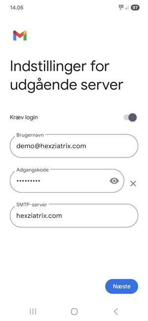 Indtast Udgående serveradresse og vælg Næste