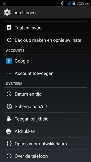Scroll naar en selecteer Over de telefoon