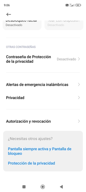 Desplácese y seleccione Privacidad