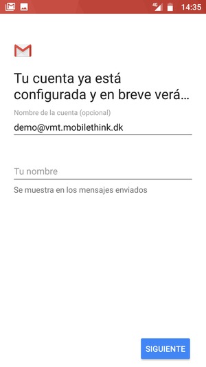 Déle a su cuenta un nombre y escriba su nombre. Seleccione SIGUIENTE