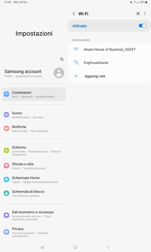 Seleziona la rete wireless a cui desideri connetterti
