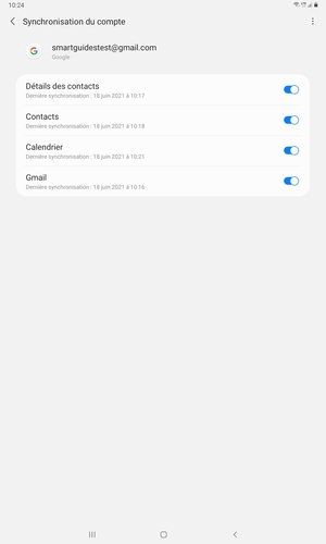 Assurez-vous que Contacts est sélectionné et sélectionnez le bouton du Menu
