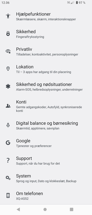 Scroll til og vælg Konti