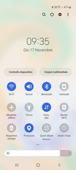 Disattiva Wi-Fi e Bluetooth
