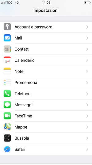 Per cambiare il PIN della scheda SIM, torna al menu Impostazioni, scorri fino a Telefono e seleziona questa opzione