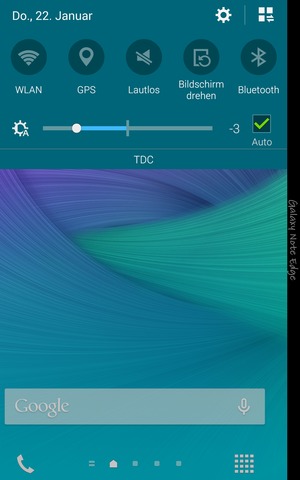 Schieben Sie das obere Menü nach unten